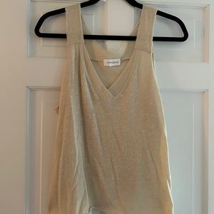 Treasure & Bond Swing Tank